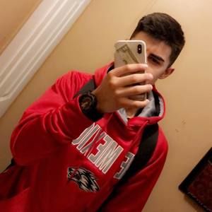 Meet your Posher, Ramiro